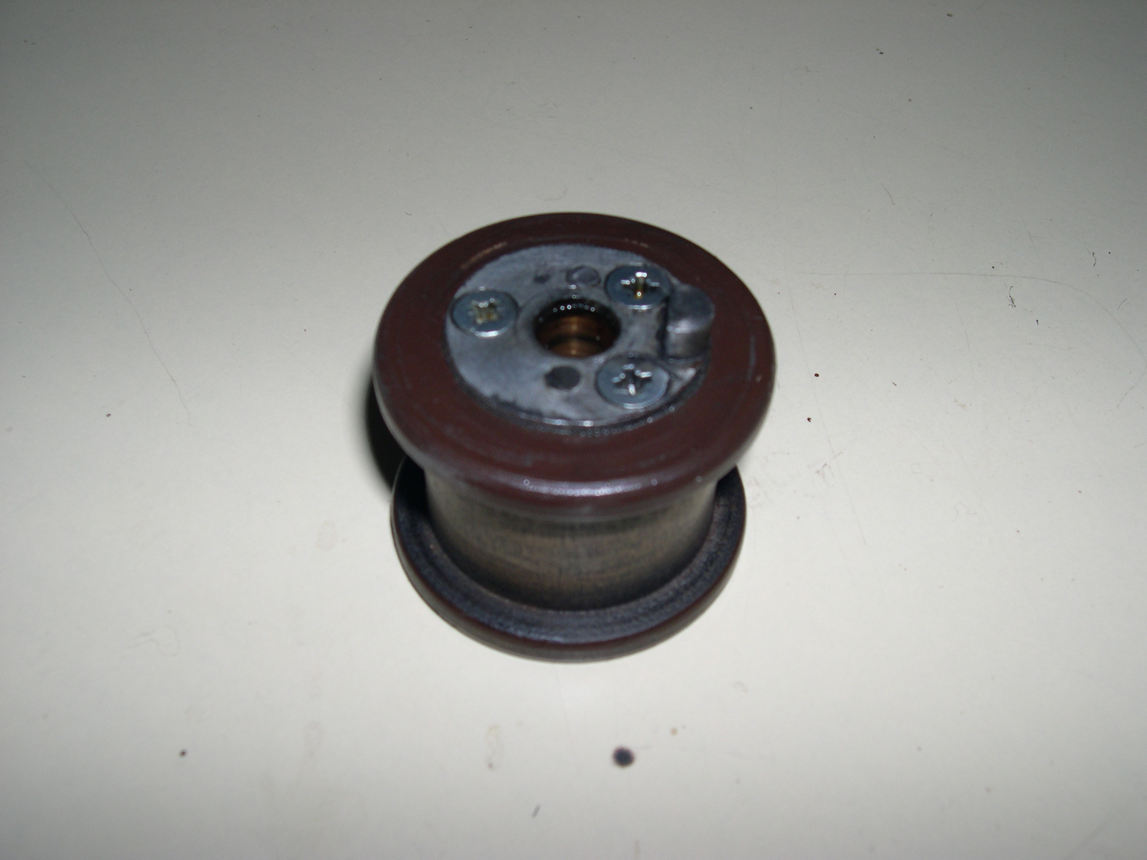 ELEVADOR CIERRE AUTOMÁTICO PUERT